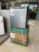 یخچال هتلی هایسنس 3 فوت مدل RR60DAGS0