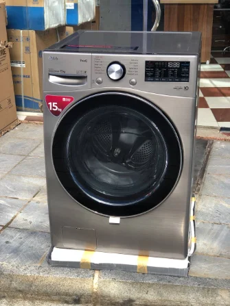ماشین لباسشویی ال جی 15kg سیلور F0L9DYP2S