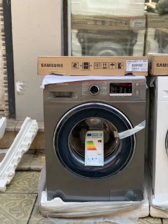 ماشین لباسشویی 8 کیلو سامسونگ اکوبابل Inox نقره ای 2021 مدل WW80J5555FX1